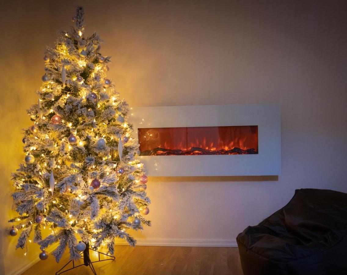 Design Apartment With Lake View, Sauna, Fireplace Rovaniemi Exterior photo