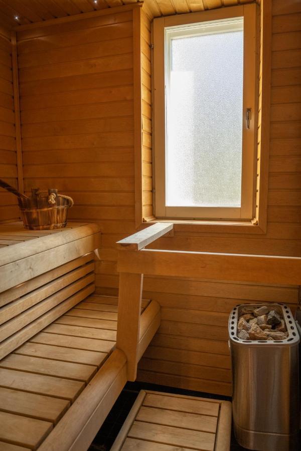 Design Apartment With Lake View, Sauna, Fireplace Rovaniemi Exterior photo